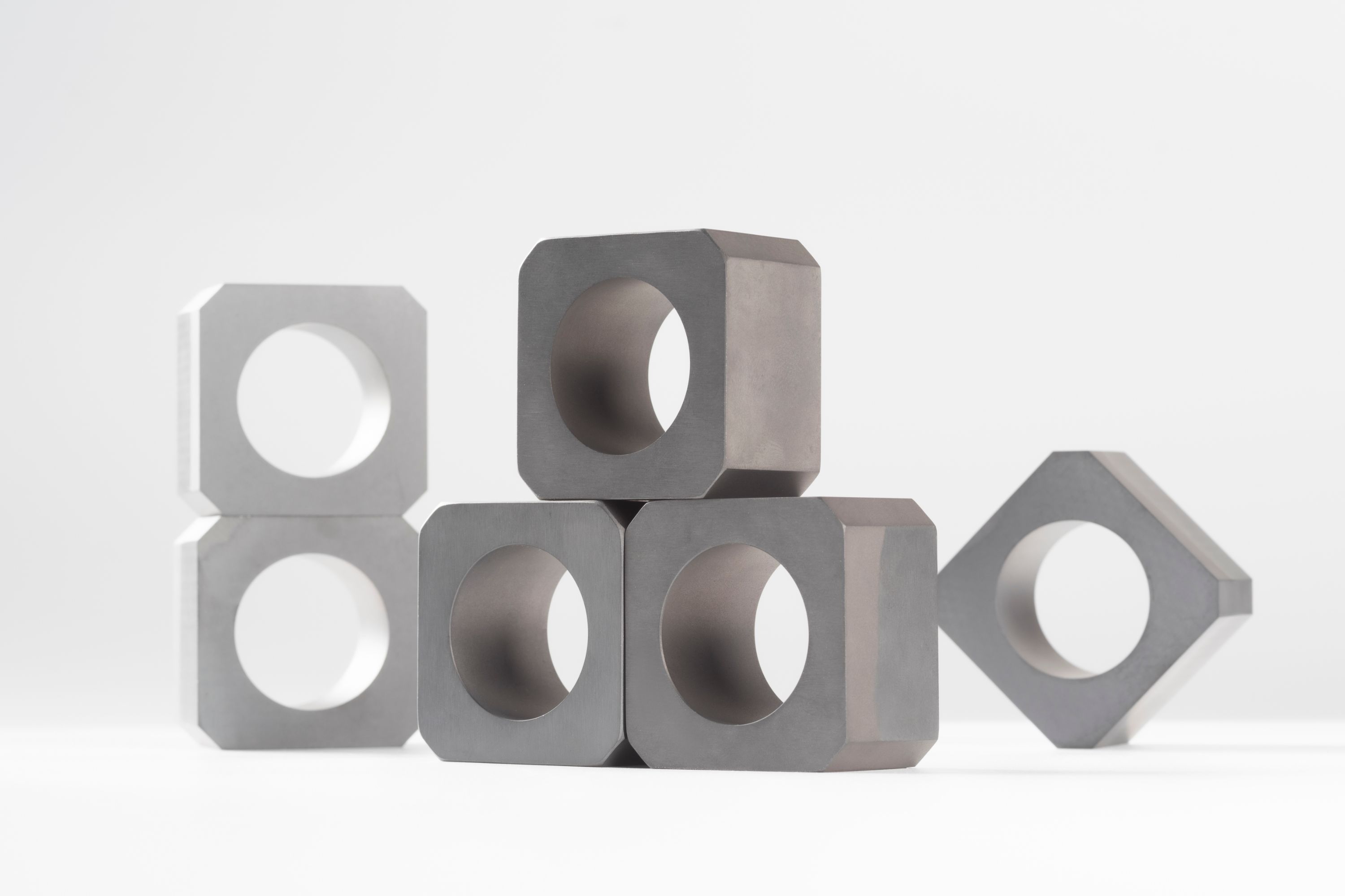 China Boron Carbide Ceramic: Advanced Armor and Wear-Resistant Material for Critical Industries